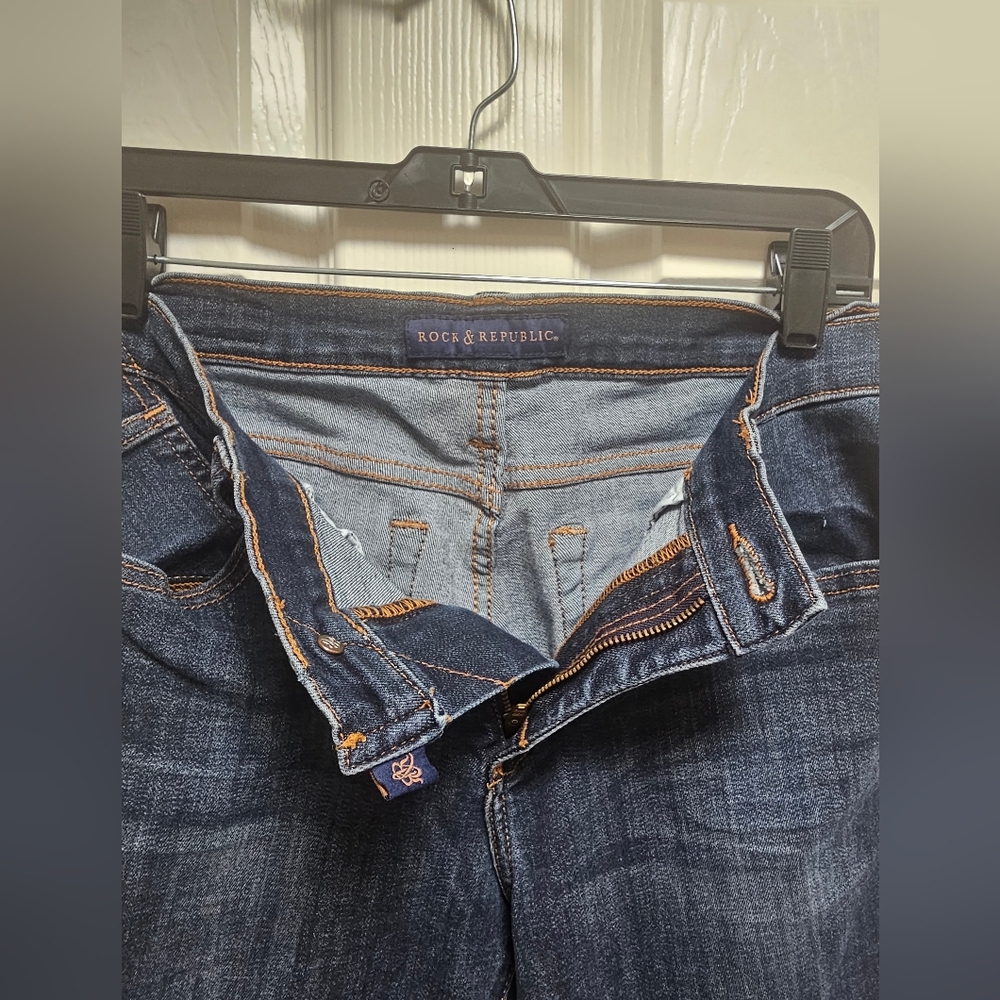 Women's ROCK & REPUBLIC “Cassandra” Bootcut Jeans Size 10 Blue Denim - Picture 4 of 11